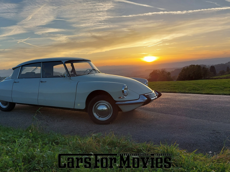 CarsForMovies | Citroen DS (ID19) 1963 Frankreich Beige Schwarz Zivilfahrzeug Limousine CH - Zürich 7762 