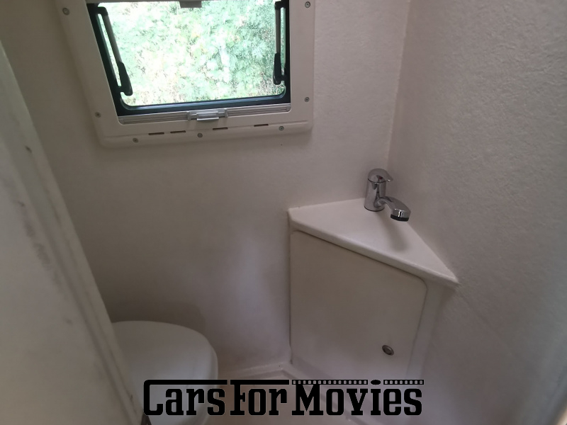 CarsForMovies | Mercedes Benz Vario 814D 2003 Deutschland Grün Weiß Zivilfahrzeug Wohnmobil DE - Berlin 7766 