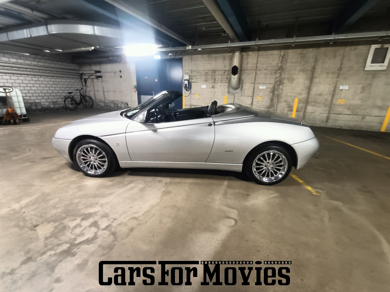 CarsForMovies | Alfa Romeo Spider 916 2000 Italien Silber Schwarz Zivilfahrzeug Cabrio CH - Solothurn 7774 Schweiz
Youngtimer
Filmfahrzeuge Schweiz