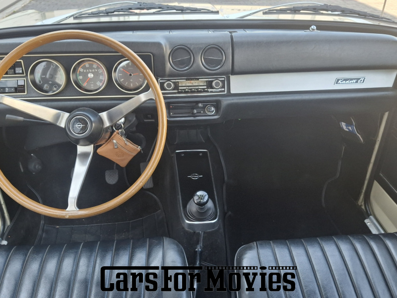 CarsForMovies | Opel Kadett B LS Schräghecklimosine 1967 Deutschland Beige Schwarz Zivilfahrzeug Limousine DE - Nordrhein-Westfalen 7776 