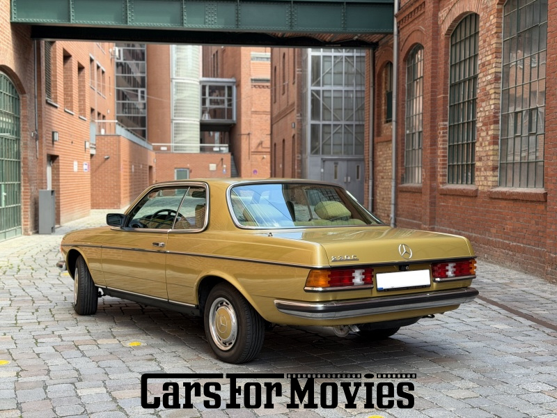 CarsForMovies | Mercedes Benz W123 230 C 1978 Deutschland Gold Grün Zivilfahrzeug Coupe DE - Berlin 7791 