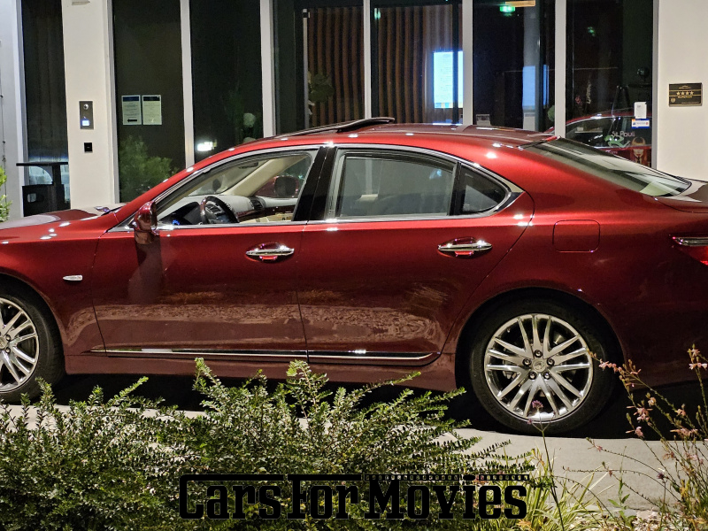 CarsForMovies | Lexus LS460 2007 Japan Rot Beige Zivilfahrzeug Limousine DE - Niedersachsen 7827 