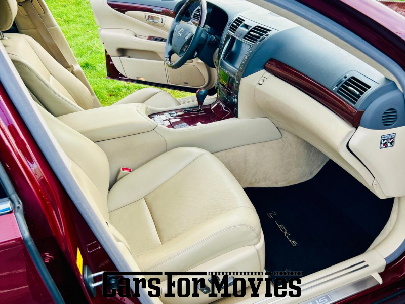 CarsForMovies | Lexus LS460 2007 Japan Rot Beige Zivilfahrzeug Limousine DE - Niedersachsen 7827 