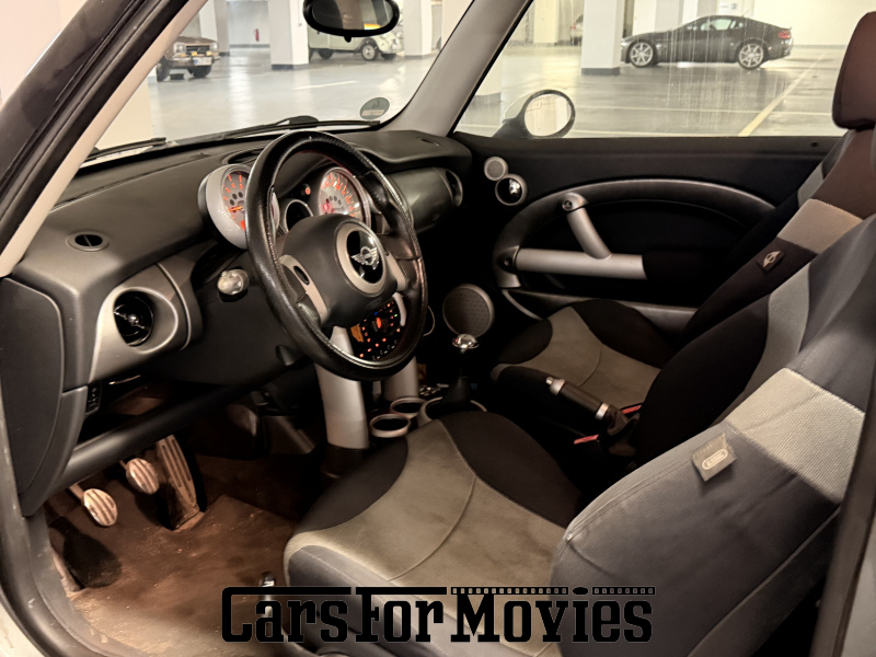 CarsForMovies | Mini Cooper S 2010 England Silber Grau Zivilfahrzeug Kleinwagen DE - Berlin 7831 