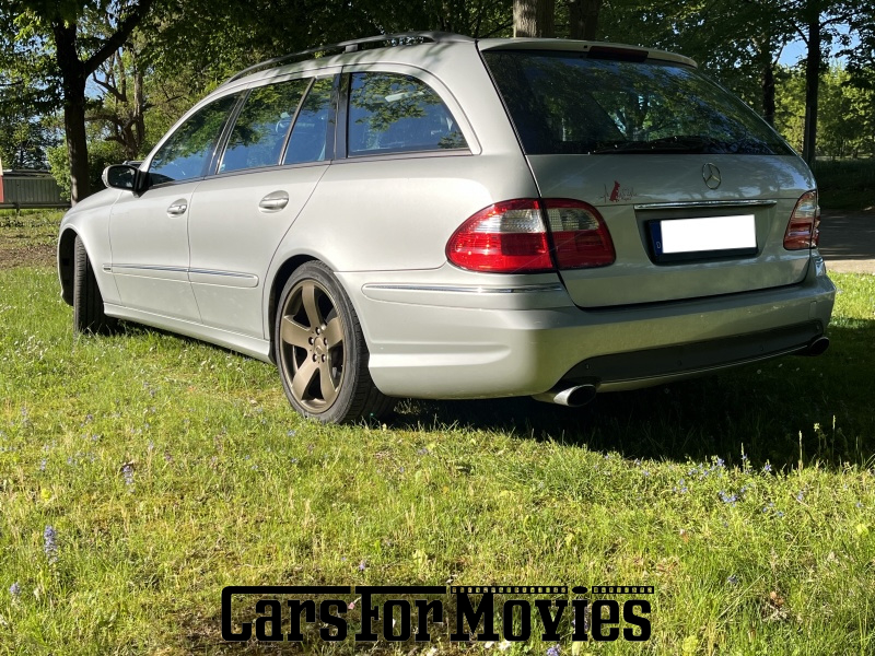 CarsForMovies | Mercedes Benz E320 W211 2003 Deutschland Silber Schwarz Zivilfahrzeug Kombi DE - Rheinland-Pfalz 7841 