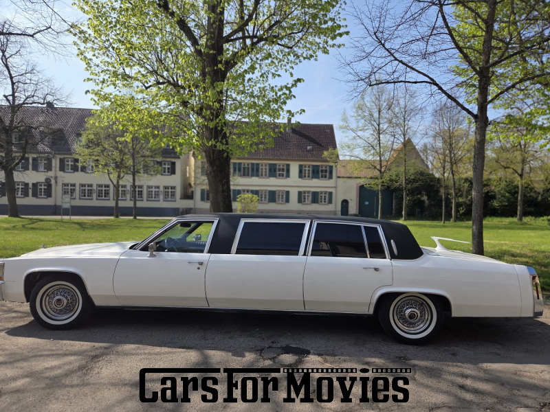 Cadillac DEVILLE 1984 USA Weiß Blau Zivilfahrzeug Limousine DE - Baden-Württemberg 7846