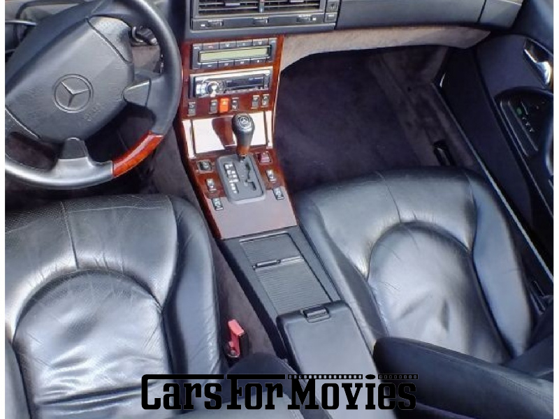 CarsForMovies | Mercedes Benz SL500 der Baureihe R129 1997 Deutschland Weiß Schwarz Zivilfahrzeug Cabrio DE - Berlin 7878 