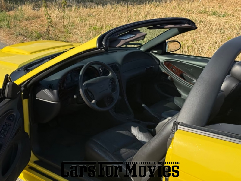 CarsForMovies | Ford Motor Company Mustang GT Cabriolet  2001 USA Gelb Schwarz Zivilfahrzeug Cabrio DE - Bayern 7887 