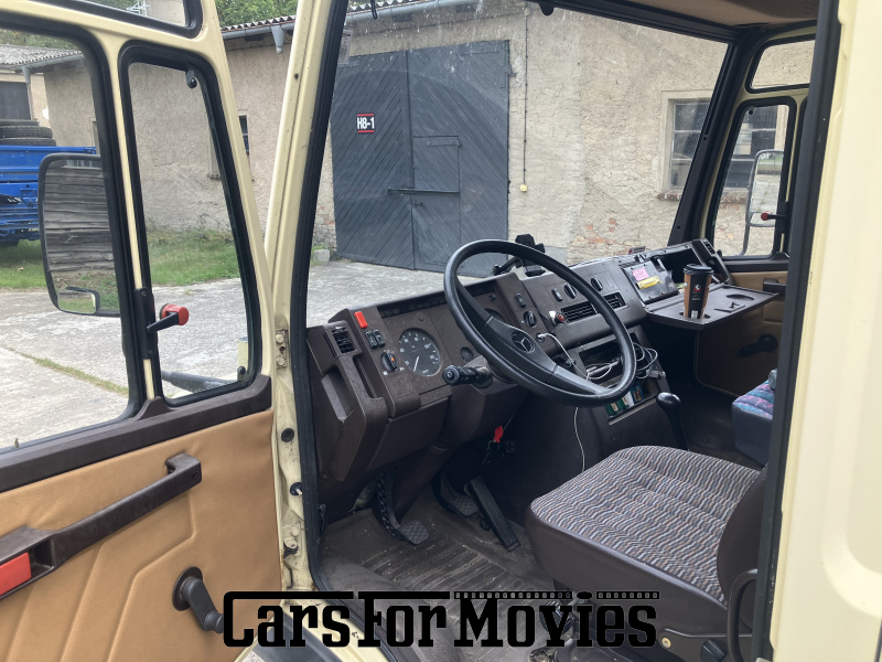 CarsForMovies | Mercedes Benz 508D  1990 Deutschland Beige Braun Zivilfahrzeug Wohnmobil DE - Berlin 7910 