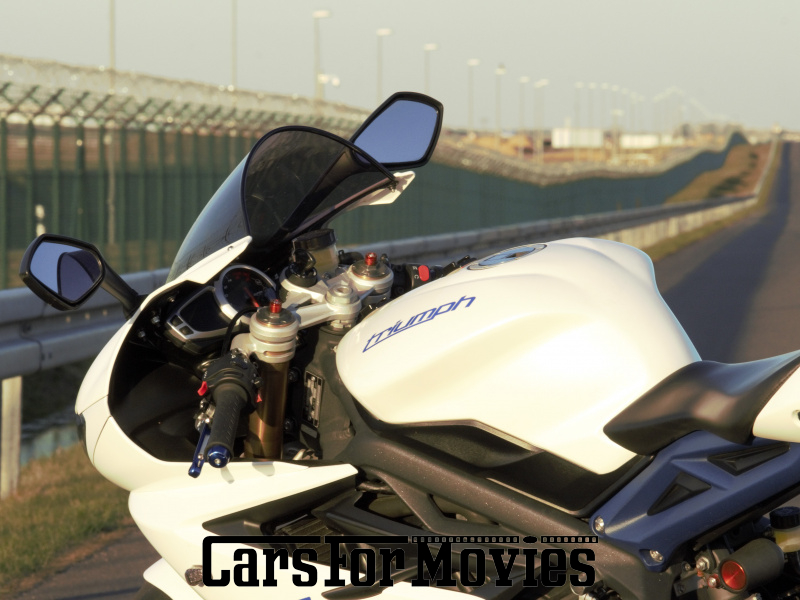 CarsForMovies | Triumph Daytona 675 2014 England Weiß Blau Zwei- und Dreirad Motorrad DE - Berlin 7929 