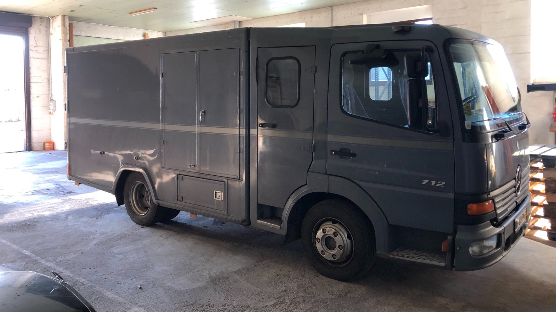 CarsForMovies - Filmfahrzeuge, Moviecars und Film Autos mieten bundesweit